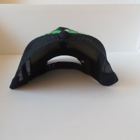 Embroidered hat main image 6
